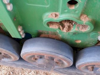 2015 John Deere 8370RT Tractor