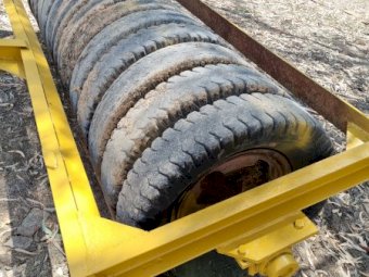 Under Auction - (A212) Custom Made 10Ft Tyre Roller 