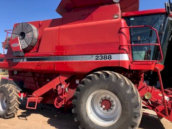 2004 Case IH 2388 Exclusive Header Only