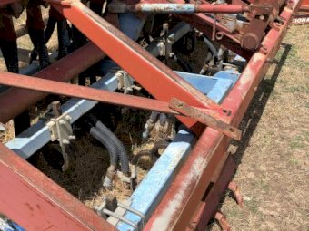 International 511 Direct Drill Combine