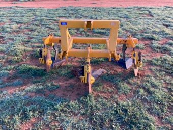 WANTED Coulter Disc Assembly's Including Hubs and Pivot