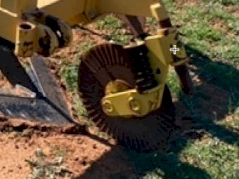 WANTED Coulter Disc Assembly's Including Hubs and Pivot