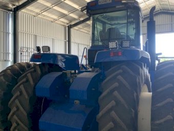 2001 New Holland 9684 4WD Tractor