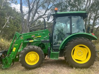 **Only 120 hours**John Deere 5065E Tractor with FEL ONO