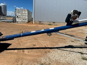 Under Auction - (A213) 2019 Grainline 6X26 Auger 
