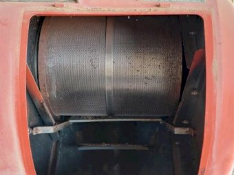 Under Auction - (A213) REM 2700 Grain Vac 