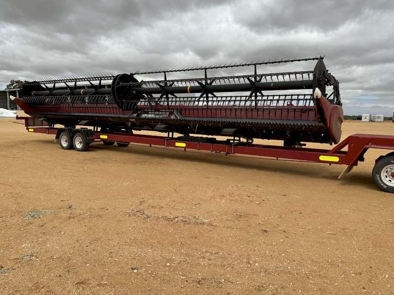 2015 Case 3152 Draper Front on Leith Trailer