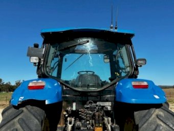 2010 New Holland T6050 Delta Tractor with FEL