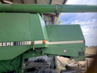 John Deere 9600 Header with 26' Open Front