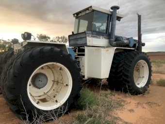 Waltanna 375 Tractor
