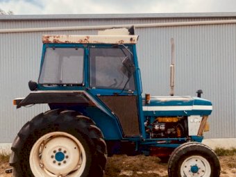 1986 Ford 4110 Tractor