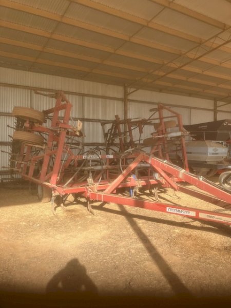 30' Gason Cultimaster 5100 with Gason 1830 Cart