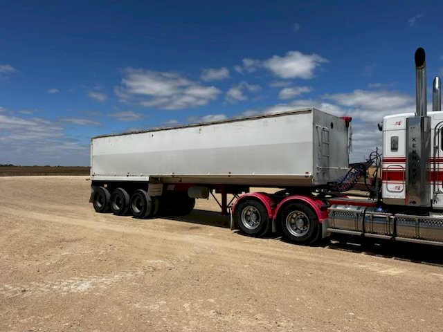 2004 Armac Welding Chassis Tipper Trailer