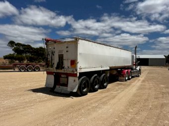 2004 Armac Welding Chassis Tipper Trailer