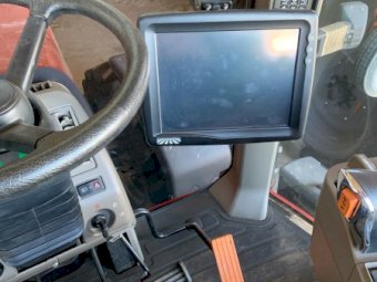 2011 Case IH Magnum 245 tractor