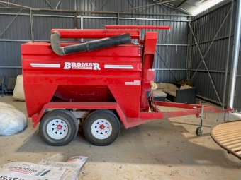 2020 Bromar MF50 Multifeeder