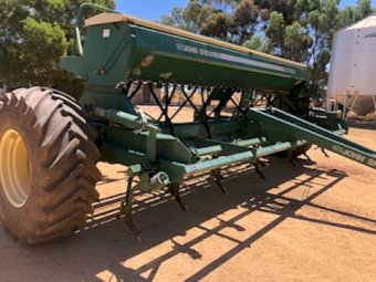 1997 John Shearer 6 Row Combine