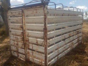 Cattle crate