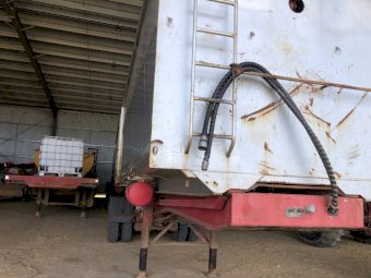 2003 Moore B Double Bogie Tipper Trailers