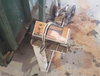 Lister Delta Hydraulic Wool Press