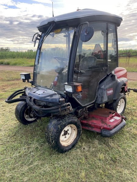 Toro Groundsmaster 360 Quad-Steer 4WD Ride-On Mower