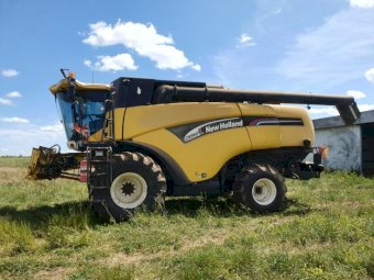 2003 New Holland CX 860 Header