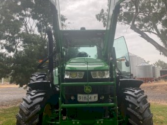 2015 John Deere 7230R with H480 Front End Loader