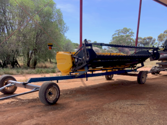 Comb Trailer to suit Case IH 3016 Pickup Front
