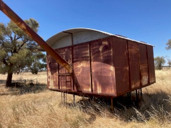 Old School Auger Bin