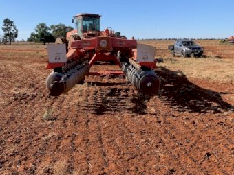2009 48 Plate Kuhn Offset Disc