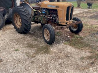 Fiat 411R 2wd tractor