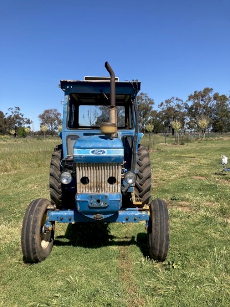 Ford 5610 Tractor