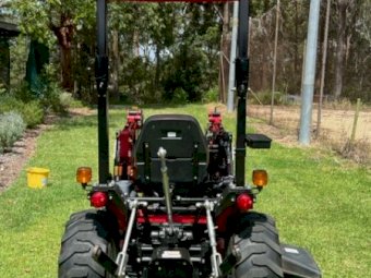 Compact Mahindra EMax 25 HST (No GST)