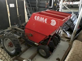 3 Row Erme Garlic Planter