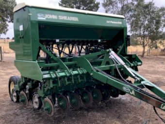 Under Auction - (A220) 2017 John Shearer 19 Row Drill 