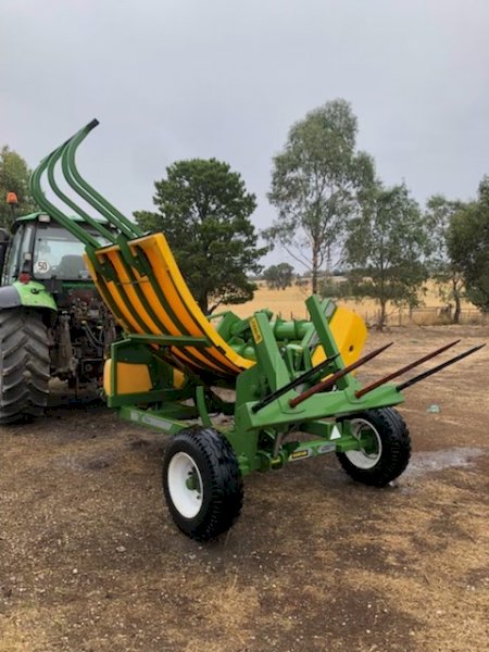 Under Auction - (A225) 2019 Hustler X5000 Trailing Bale Feeder 