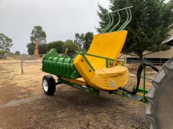 Under Auction - (A225) 2019 Hustler X5000 Trailing Bale Feeder 