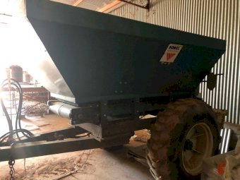 1996 Bonel Fertilizer Spreader