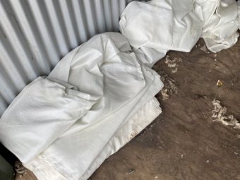 Under Auction - (A220) Various Sheep Equipment 