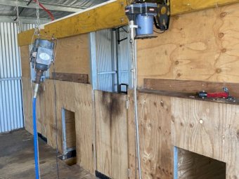 Under Auction - (A220) Various Sheep Equipment 