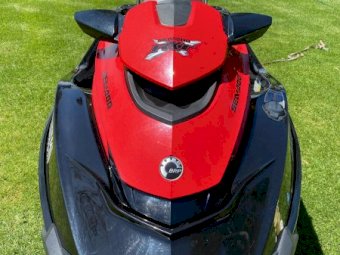 2015 Seadoo RXTX 260 Jet Ski & Trailer
