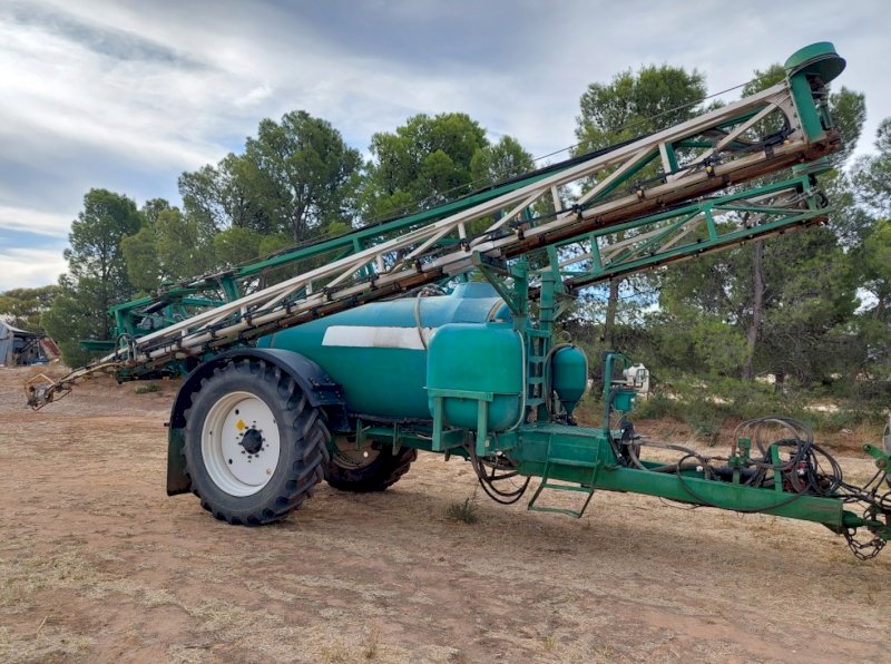 *Price drop* 2008 Goldacres 5036 Sprayer