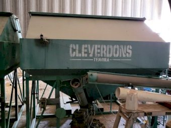 Cleverdons Grouper x 1