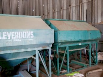 Cleverdons Grouper x 1