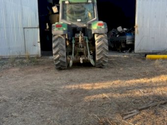 1997 John Deere 6600 Tractor