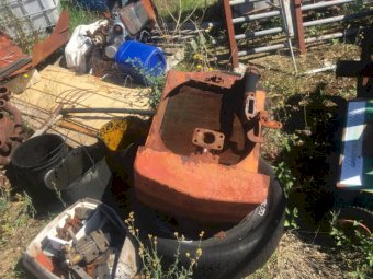 LA Case Gearbox with Back End and Radiator