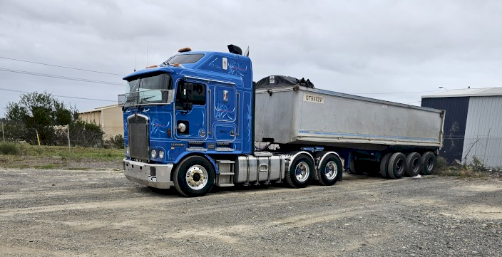 1996 Kenworth K104B with1999 Hamlex Tri Axle Chassis Tipper