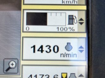 2011 John Deere 4930 Self Propelled Sprayer