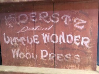 3 x Antique Koerstz Woolpresses