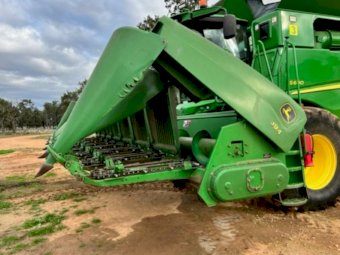 **Price drop** John Deere 894 Corn Front